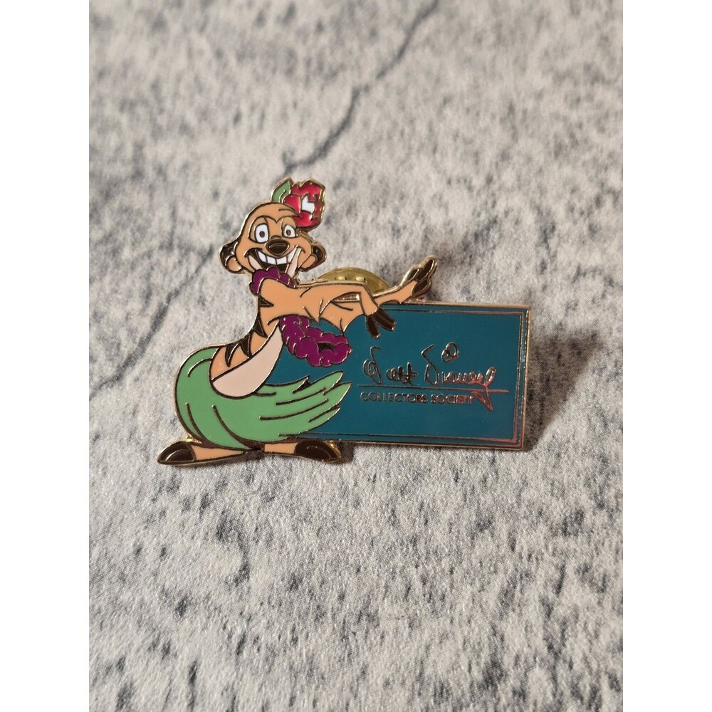 WDCC Walt Disney Collectors Society 1998 Timon Pin Lion King Luau